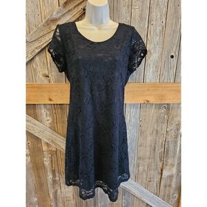 Charming Charlie black Overlay shift dress lined,  short sleeve M ^
